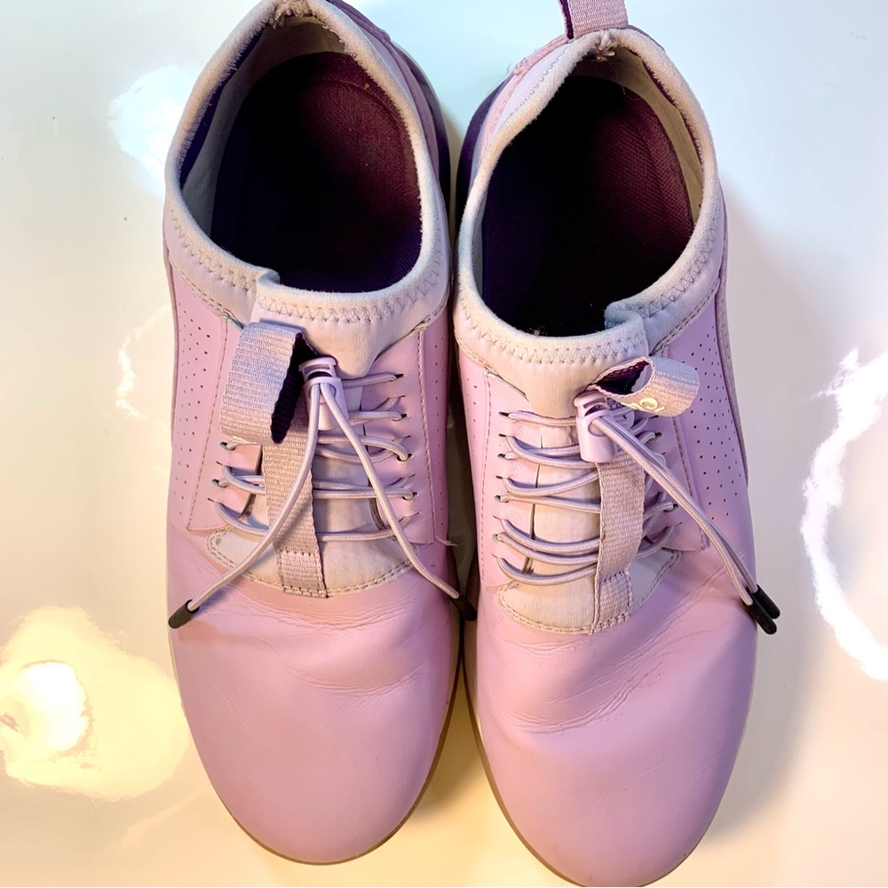 CLOVE SNEAKERS SIZE W 11.5/ M 10